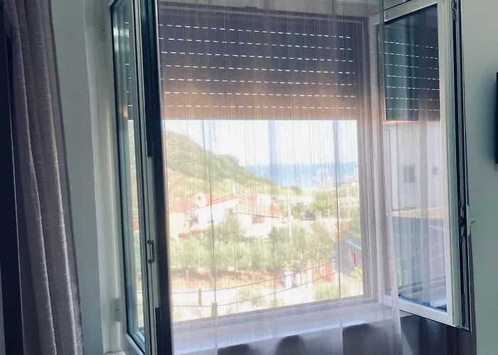 White 招待所 迪亚曼特